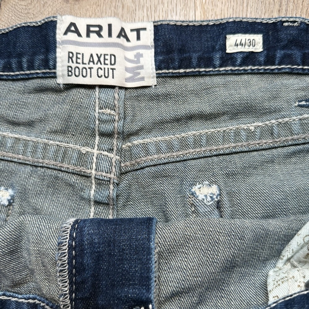 Ariat Men's M4 Legacy Stretch Relaxed Boot Cut Jeans Size 44x30 Rodeo Work - Picture 3 of 6